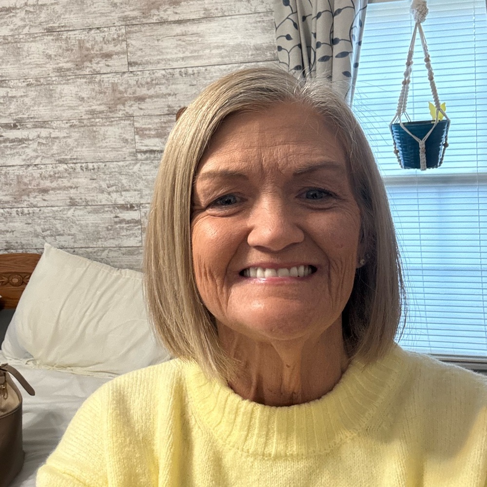 Meet your Posher, Sharon